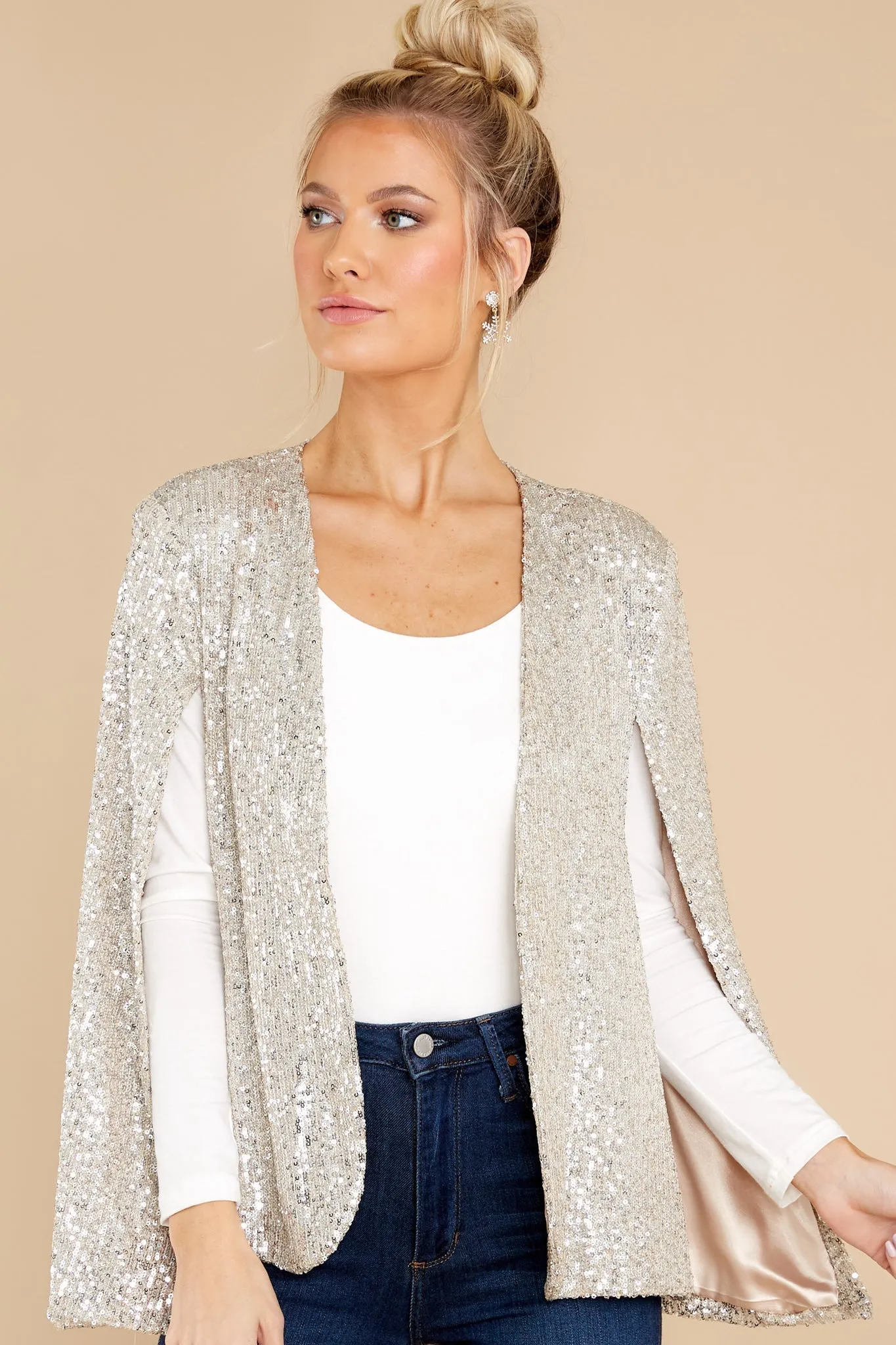 Iconic Moment Champagne Sequin Cape