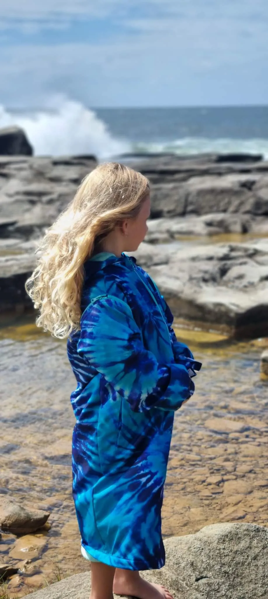 Kid's Schmik Convertible Swim Parka- Blue Tie Dye Print