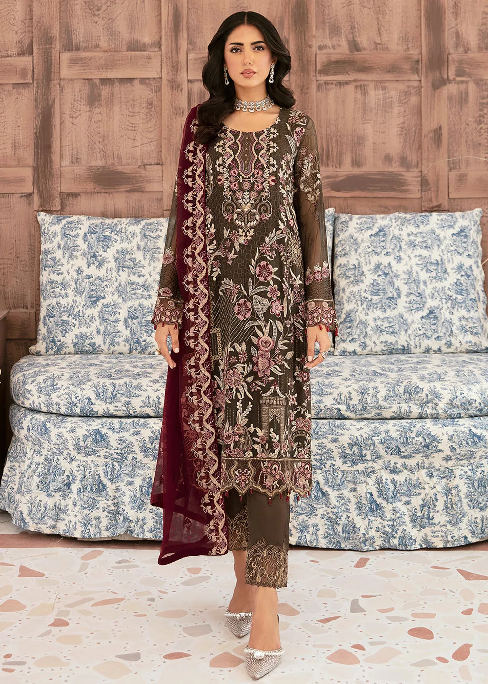 Luxury Chiffon Collection 2024 by Ramsha | F-2604