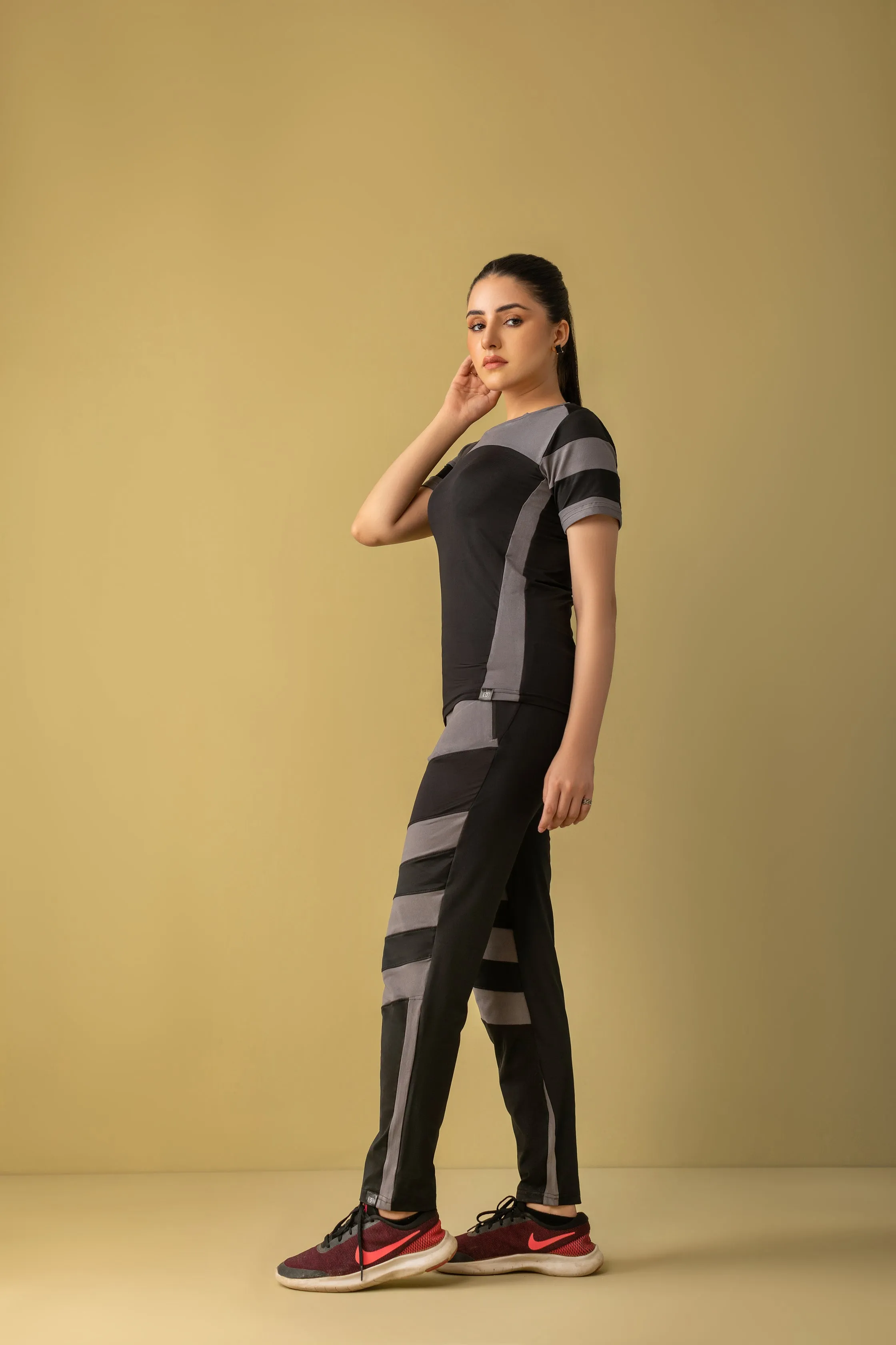 Stealth Power Activewear Suit (Grey and Black)